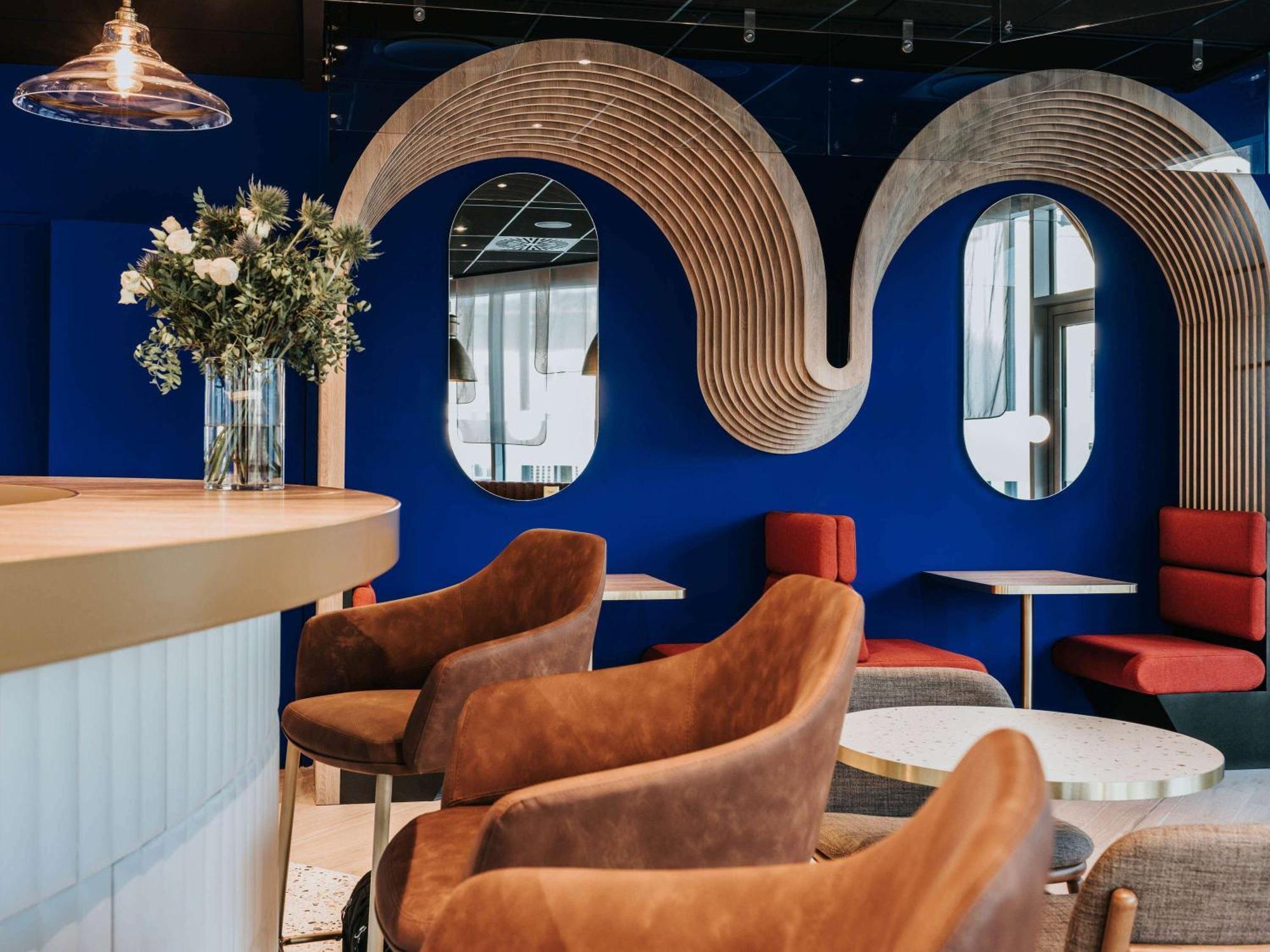 Novotel Angers Centre Gare Eksteriør bilde